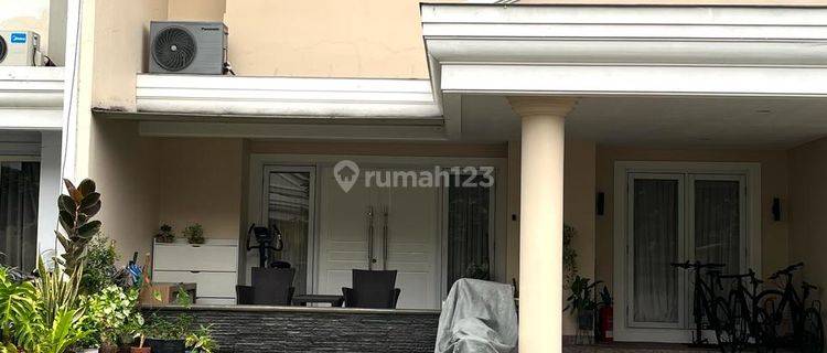 Rumah Bagus Terawat Baik Dalam Komplek Elit, Ciputat Tangsel 1