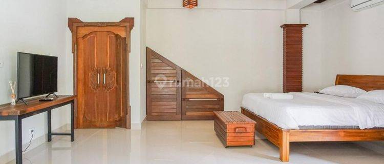 Villa Tropis minimalis di Jalan pantai nyanyi Tabanan 1