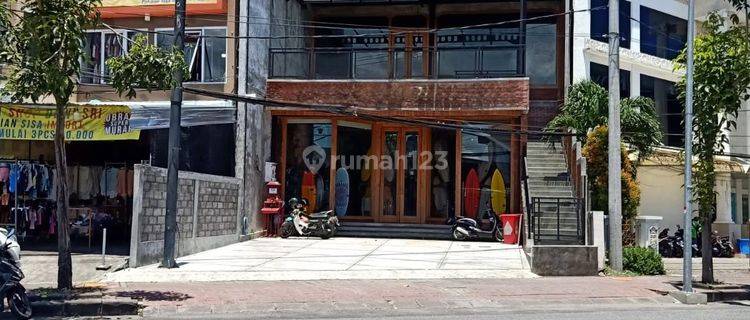 Premium 4-storey L-shaped strategic shophouse Dewi Sri Kuta Bali 1