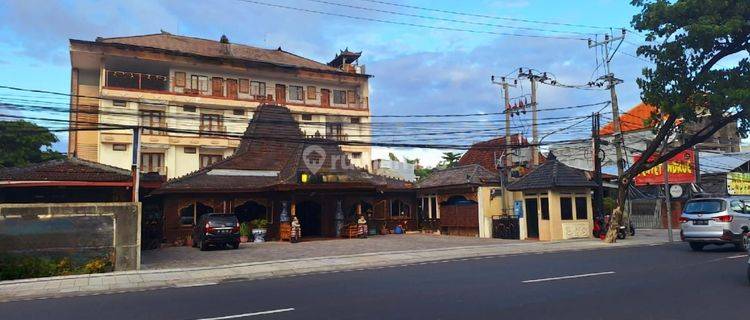 Hotel bintang 3 strategis Dewi Sri Kuta Bali 1