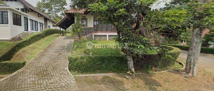 Rumah Villa Grand Trawas Mojokerto Jatim 1