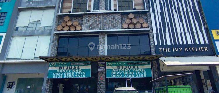 DIJUAL RUKO GANDENG 2 PANTAI INDAH KAPUK DIBOULEVARD , LT 150m, 4.5 Lantai, Cocok untuk Caffe / Bar / Resto Sudah Renovasi! 1