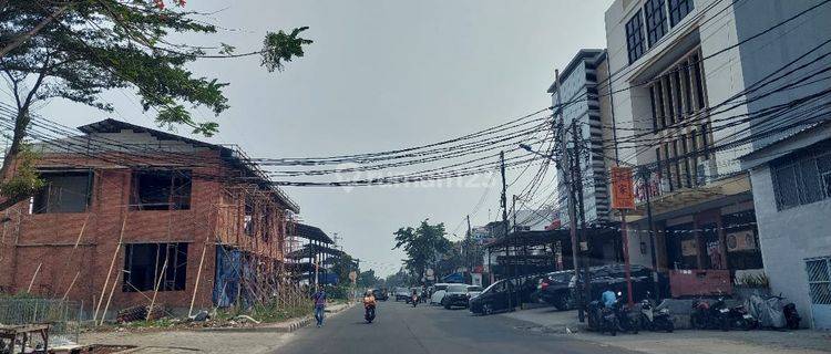 Ruko Muara Karang Hadap Timur Parkir Luas 1