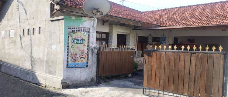 BUTUH CEPAT Rumah Jalan Sakura Denpasar Utara 1