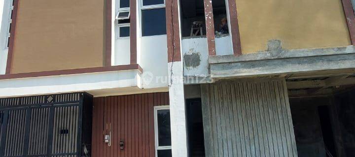 Dijual rumah samping terminal kampung rambutan  1