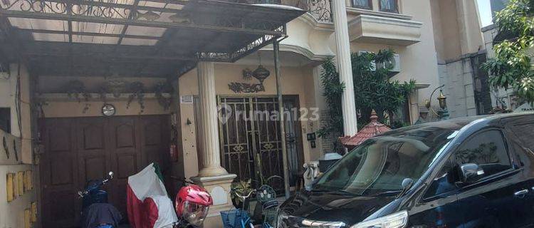 Dijual rumah mewah Cipayung  1