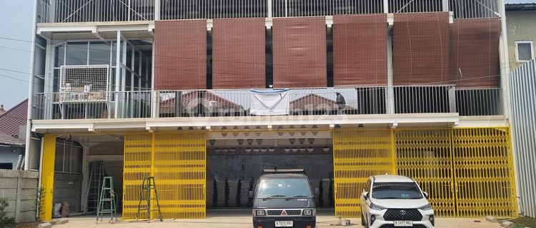 U/ Commercial Building 1