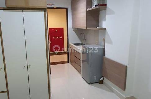 Dijual Fully Furnished Apartemen Springwood Residence Alam Sutera Tangerang Banten 1