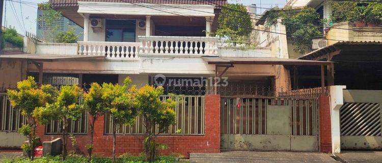 Di jual rumah taman kedoya residences 1