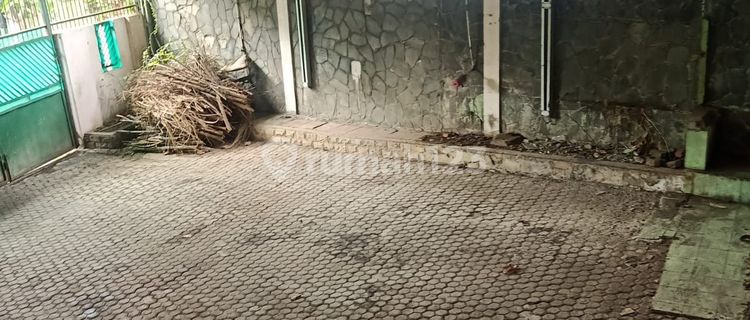 Di Jual Cepat Rumah Tua Setia Budi Kuningan Jakarta Selatan 1