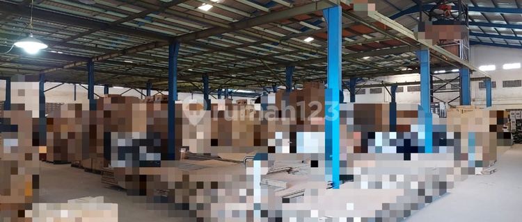 Gudang Loading Dock Berukuran Besar Siap Pakai Di Majapahit Semarang 1