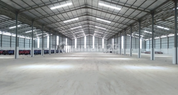 Gudang Super Besar Bebas Banjir di Kawasan Industri Bsb Semarang 1