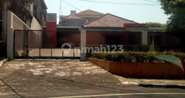 Rumah Mewah Super Besar Siap Huni Di Daerah Gajah Mungkur Semarang 1