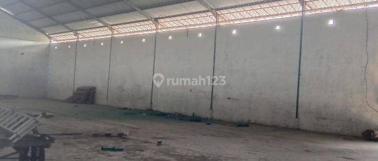 Gudang Luas Bangunan 3000 M2 Lokasi Di Jl Raya Demak Godong 1