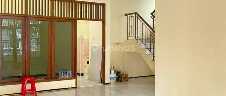 Rumah Hook Minimalis 2 Lantai Siap Pakai Di Perumahan Daerah Tawang Mas Semarang 1