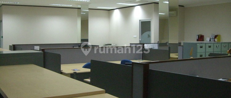 Ruko Bagus 3 Lantai Sangat Bagus Dan Terawat Di Tengah Kota Semarang 1