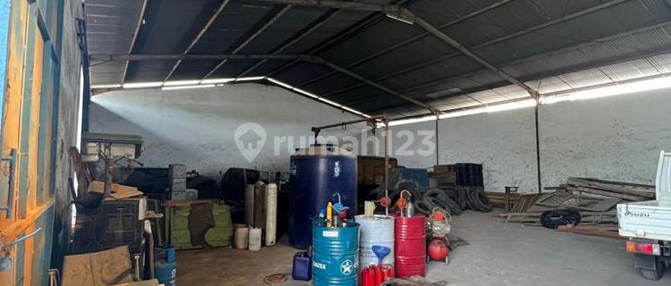 Warehouse Land Area 2,085 M2 Ready to Use in West Semarang 1