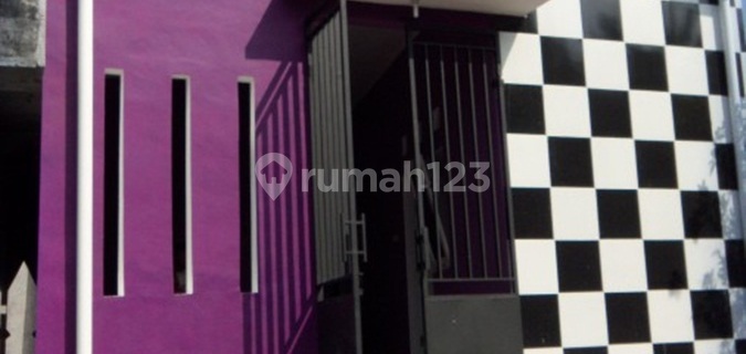 Kost akses jalan lebar lokasi dekat Pusat Perniagaan Solobaru 1