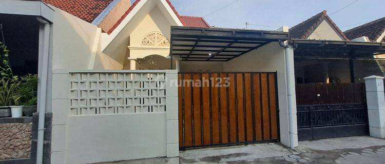 Rumah Model Mezanine Hanya 100m Dari Jalan Raya Utama Gentan 1