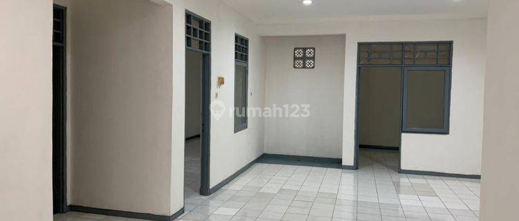 Dijual Rumah Siap Huni Strategis Graha Raya Bougenville Loka 1