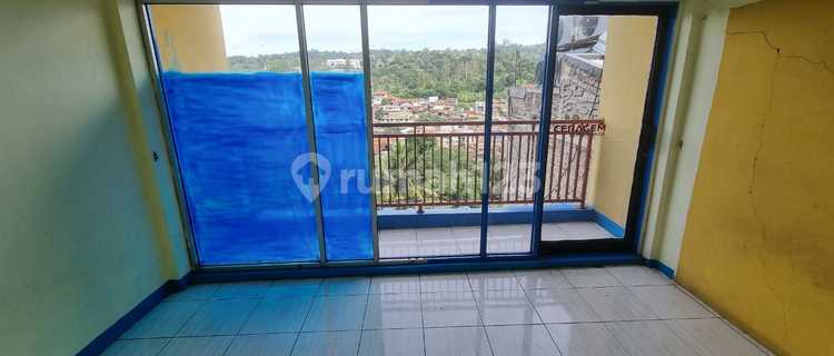 Strategic Location Main Road Shop House in Dago Giri 1