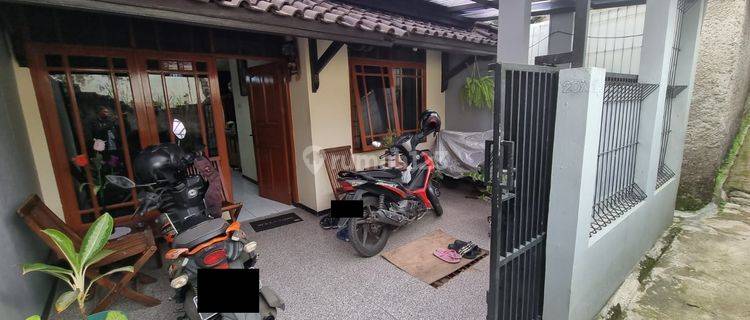 Rumah Kosong Nyaman Terawat Siap Huni di Ciateul 1