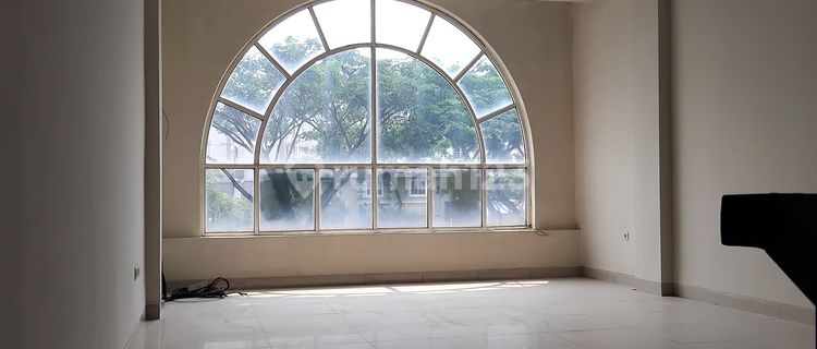 Good Shop House for Office Facing Main Road in Green Lake City 1