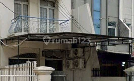 S2252-Cbx2% 4-Storey Shophouse 4.5X25/4.5X20 M2 East Facing, 2 Car Street in Tanjung Duren Raya 1