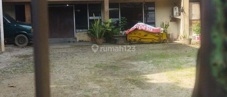 Ruang Usaha 2 Lantai Parkir Luas Zonasi Komersil Daan Mogot Raya 1