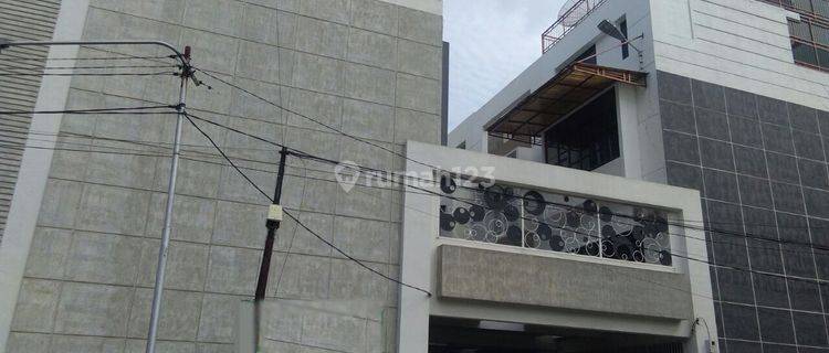 Villa Mewah Double Decker Jalan Iain Kec Medan Timur Kota Medan Sumatera Utara 1