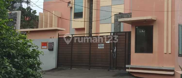 Kost House 29 Rooms Near Binus Kemanggisan Campus, Palmerah, West Jakarta 1