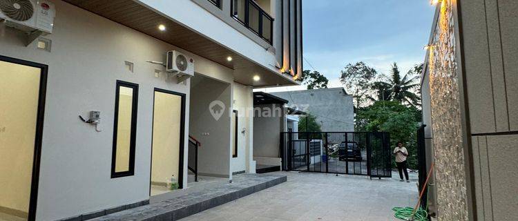 Kost Exclusive 12 Kamar Fully Furnished Belakang U I I 1