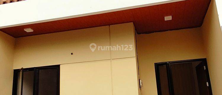 Rumah 2 Lantai Dalam komplek Elite Harga Murah Kualitas Premium Di Duren Sawit Jakarta Timur  1