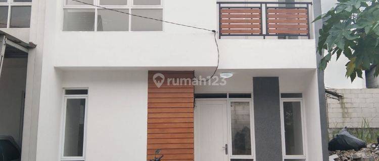 Di Sewakan rumah 2 Lantai Full Renovasi di dalam Cluster Cileungsi  1