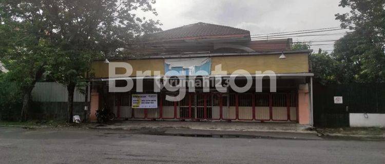 murah , rumah usaha komersial area Nginden intan raya 1