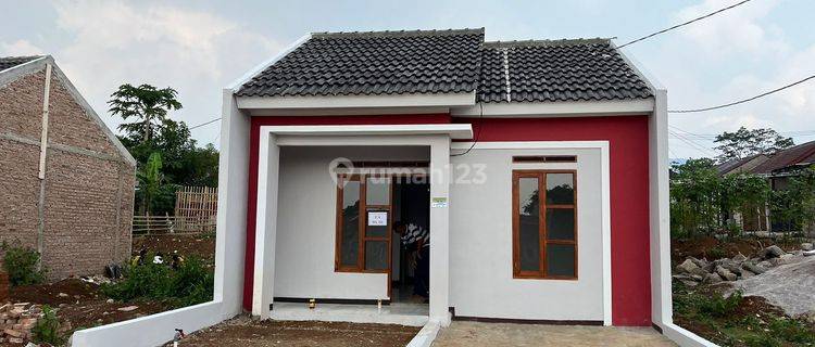 Dijual Rumah Di Dalam Komplek Dekat Tol Soroja Bandung 1