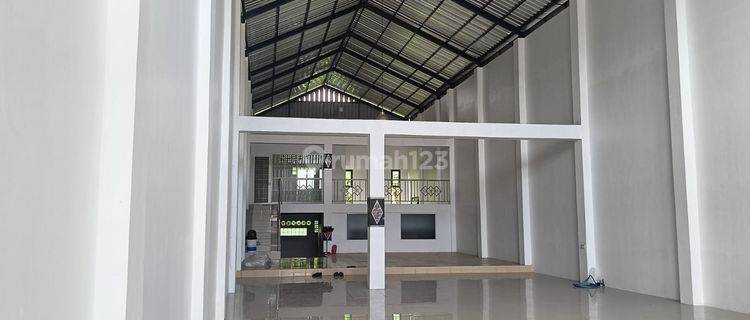 Ruko Cocok Untuk Showroom Dan Gudang Area Kasihan Dekat ISI 1