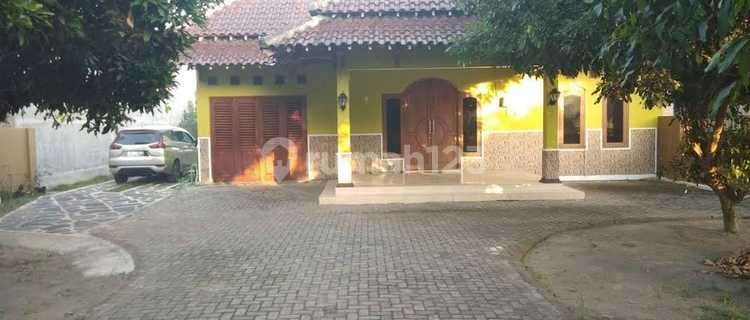 Rumah Dengan Halaman Luas Cocok Kantor Dan Hunian Lokasi Berbah 1