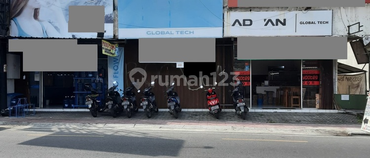 Affordable Large Ruko Suitable for Business or Office Near UGM Campus and Tugu 1