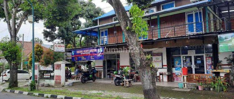 Rumah Murah Luas Tepi Jalan Utama Cocok Kantor Dan Usaha di Baciro 1