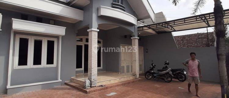 Rumah Murah Luas Cocok Kantor Tepi Jalan Area Jln Kaliurang Km 6 1