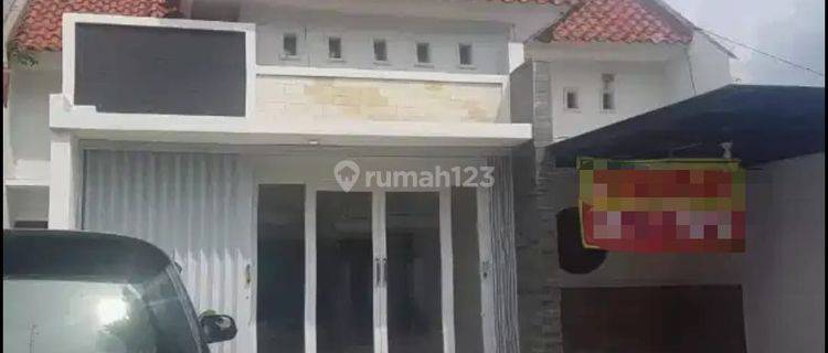 Ruko Murah Lingkungang Ramai Tepi Jalan Cocok Usaha Dan Kantor Dkt JCM 1