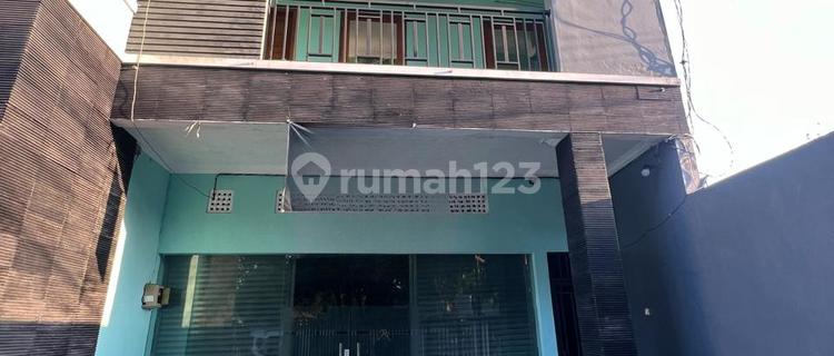 1-Story Shop House suitable for Office/Business in Jakal km 4 area near UGM and UNY 1
