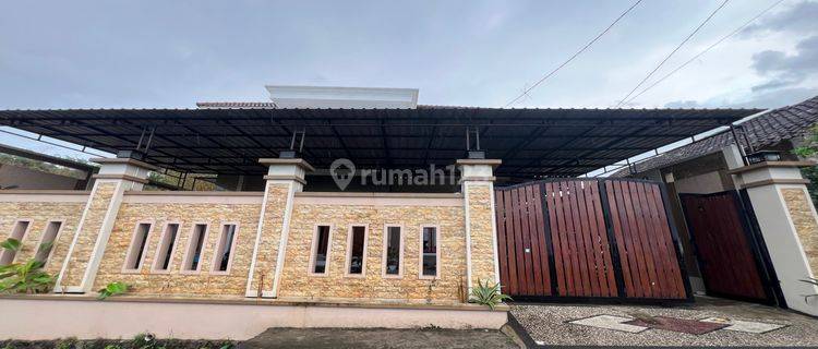 Rumah Mewah Semi Furnish Ada Mini Pool Jln Wates Km 7 Dkt Umy 1