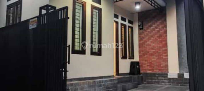 Disewa Rumah Bagus Cipete, 2 Kamar Tidur, Satu Setengah Lantai, Ada Ac, Harga 85 Jt Pertahun Nego Ida 1