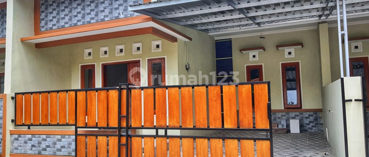 BARU!! MURAH Rumah di Jogja dekat Kampus 1