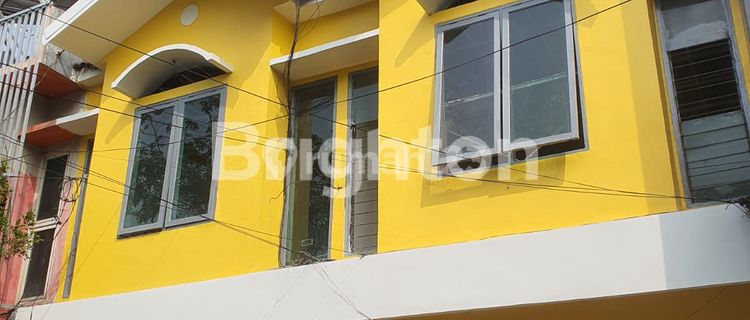 Sidoarjo Commercial Building 1