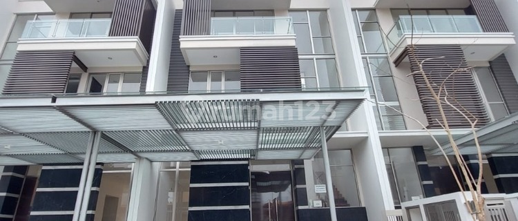 Dijual Rumah Pik Golf Island Mozart Signature Uk 8x20 3lt At Jakarta Utara  1