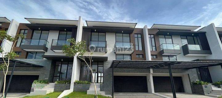Disewakan Best Price Rumah Pik2 Uk 300m2 At Jakarta Utara  1