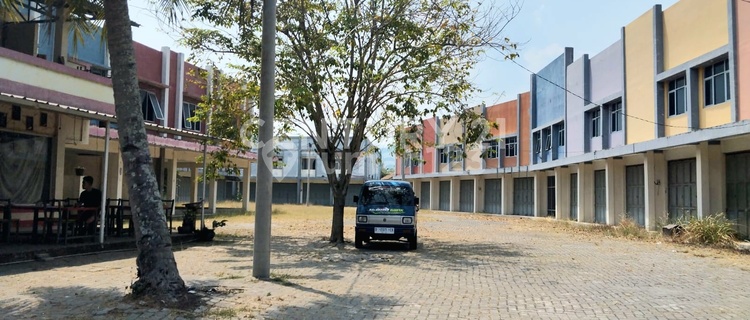 35 TWO-STORY SHOP HOUSES STRATEGIC LOCATION NEAR MARBELLA ANYER HOTEL 1